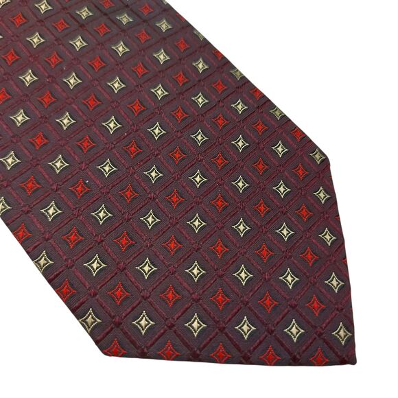 Gucci Tie Mens Red 100% Silk Narrow Geometric Meadow Luxury Designer Italy - Picture 11 of 12